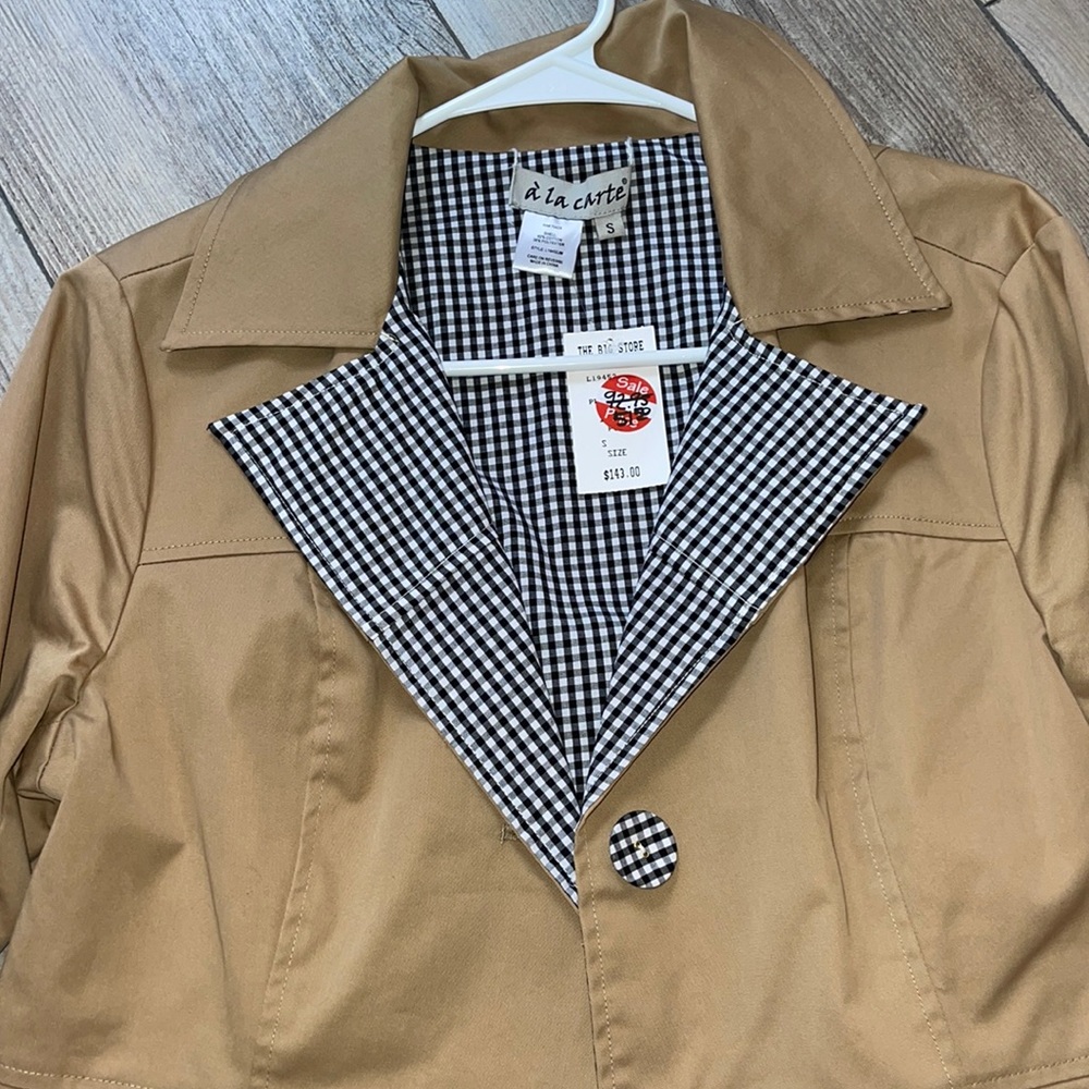 Winter Jacket - Picture 2 of 8